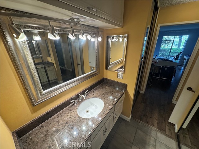 Detail Gallery Image 38 of 57 For 101 Scholz Plz #123,  Newport Beach,  CA 92663 - 1 Beds | 1 Baths