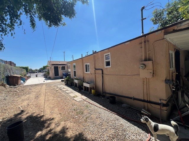 1327 S Gage Avenue, Los Angeles CA: https://media.crmls.org/medias/fd08ad6b-e81f-4aa7-a8da-052aa48e9f48.jpg