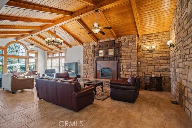 Detail Gallery Image 13 of 39 For 1789 E North Bear Creek, Merced,  CA 95340 - 5 Beds | 5 Baths