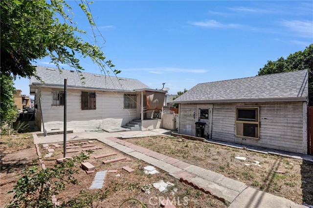 939 White Knoll Drive, Los Angeles CA: https://media.crmls.org/medias/fd08dcd6-1c53-4c5d-be79-d4d7362a580d.jpg