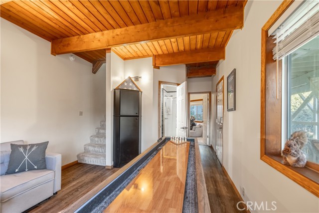 43811 Canyon Crest Drive, Big Bear Lake CA: https://media.crmls.org/medias/fd09f2d9-25bb-43a7-b76e-43dd3464e753.jpg