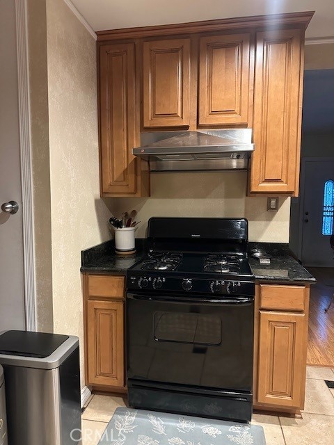 Detail Gallery Image 5 of 9 For 2381 N Bellflower Bld, Long Beach,  CA 90815 - 2 Beds | 1 Baths