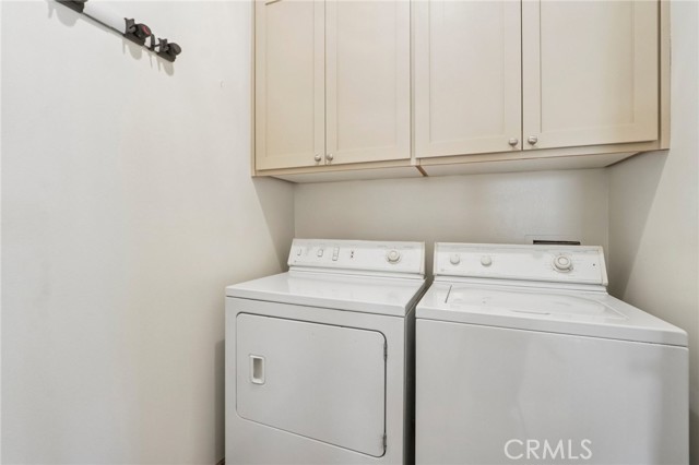 22501 Marilla Street photo 24