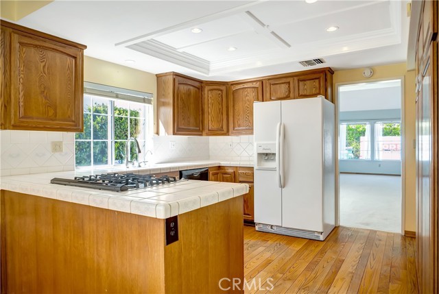 Detail Gallery Image 8 of 47 For 6716 Faust, West Hills,  CA 91307 - 5 Beds | 3 Baths