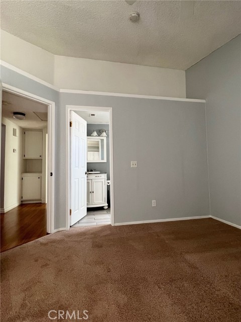 Image 11 of 20 For 110 Peppertree Drive