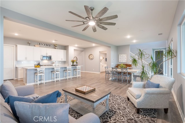 Detail Gallery Image 4 of 27 For 2550 E Penelope Ln, Ontario,  CA 91762 - 5 Beds | 4/1 Baths