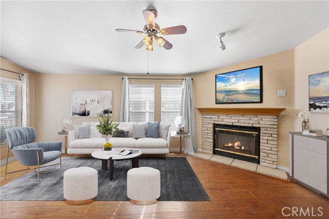 16079 Yarnell Street, C35 photo 2