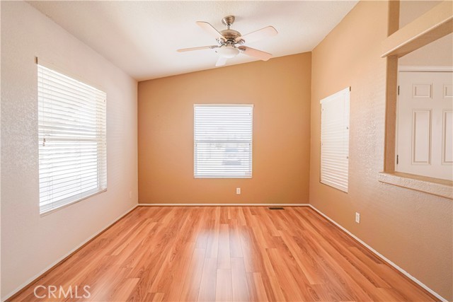 Detail Gallery Image 10 of 50 For 601 Bermuda, Hemet,  CA 92543 - 3 Beds | 2 Baths