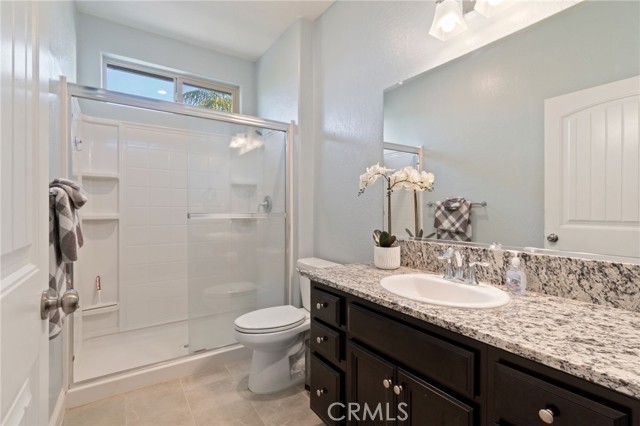 Image 35 of 54 For 521 Blue Oak Lane