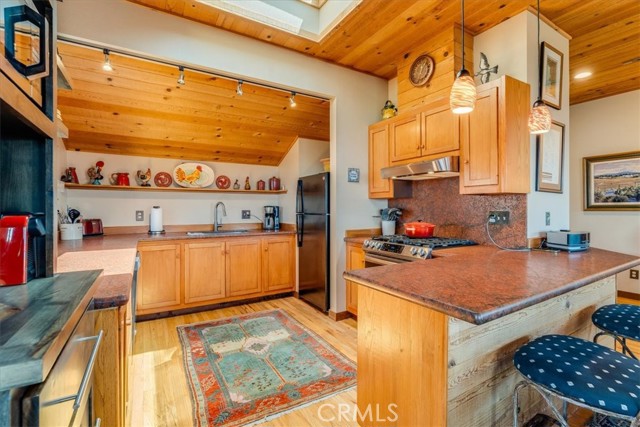Detail Gallery Image 28 of 59 For 2591 Windsor Bld, Cambria,  CA 93428 - 2 Beds | 1/1 Baths