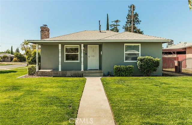 Detail Gallery Image 1 of 1 For 1570 N Geraldine Way, Fresno,  CA 93728 - 2 Beds | 1 Baths