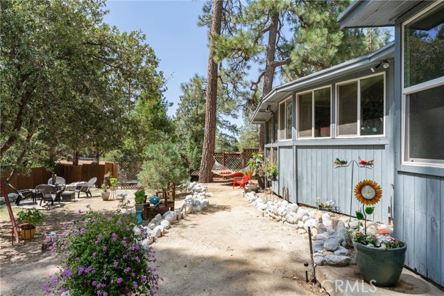 25585 Alderwood Street, Idyllwild, California 92549, ,Residential Income,For Sale,25585 Alderwood Street,CRSW23011064