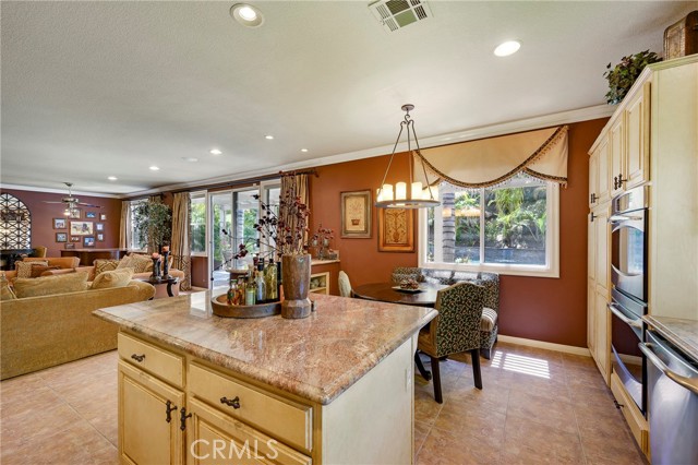 Detail Gallery Image 39 of 72 For 972 Bouquet Cir, Corona,  CA 92881 - 5 Beds | 4 Baths