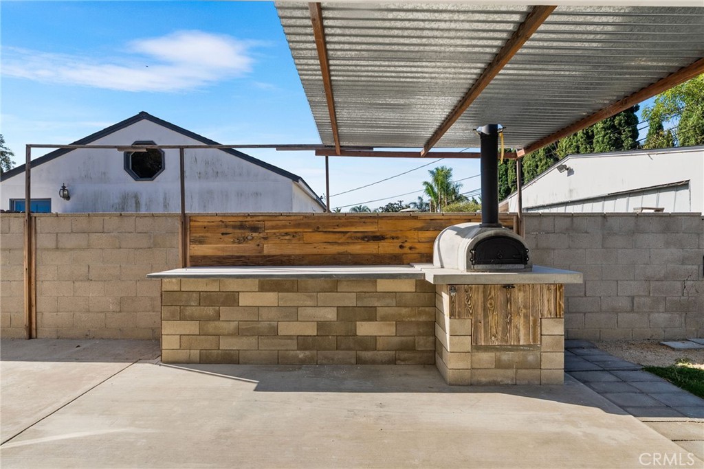 MLS #OC25258483 image #16