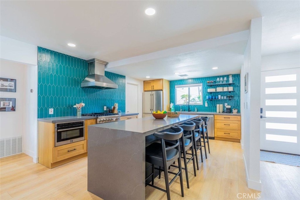 MLS #SB25191547 image #1