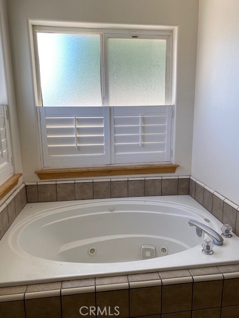 15805 Muscatel Street, Hesperia CA: https://media.crmls.org/medias/fd113376-8773-44f4-b540-0cac45ef6684.jpg