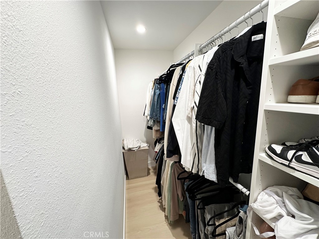 https://media.crmls.org/medias/fd126a61-70cb-41f4-a57d-719c5da6d9cb.jpg?preset=X-Large