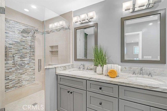 252 W 15th Street, Upland CA: https://media.crmls.org/medias/fd13c6f6-7c3d-4a89-b8d4-6a551dccc614.jpg