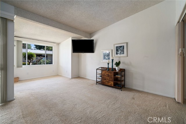 Detail Gallery Image 7 of 19 For 1740 Sunningdale Rd 16b,  Seal Beach,  CA 90740 - 2 Beds | 1 Baths