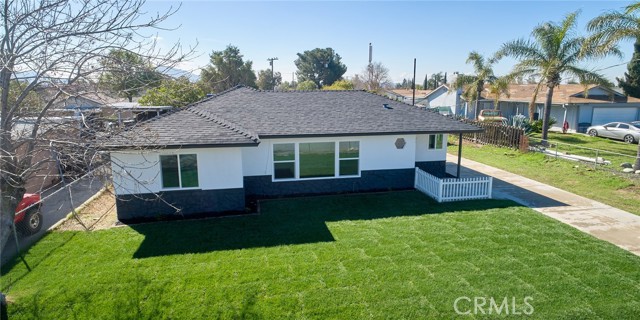 Detail Gallery Image 1 of 1 For 16015 Athol St, Fontana,  CA 92335 - 3 Beds | 1/1 Baths