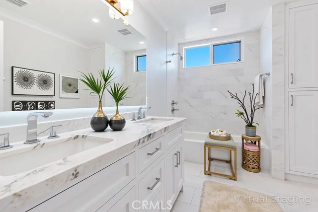 Detail Gallery Image 24 of 39 For 10133 Whitaker Ave, Granada Hills,  CA 91343 - 3 Beds | 3 Baths
