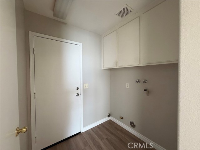 Detail Gallery Image 7 of 15 For 11727 Monument, Rancho Cucamonga,  CA 91730 - 4 Beds | 3 Baths