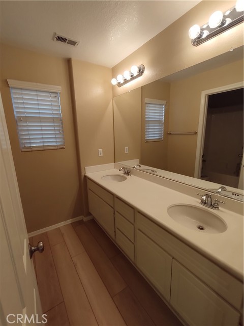 Detail Gallery Image 20 of 35 For 6344 Erica Ct, Corona,  CA 92880 - 4 Beds | 3 Baths