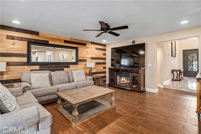 Detail Gallery Image 22 of 50 For 41222 Crispi Ln, Palmdale,  CA 93551 - 5 Beds | 3 Baths