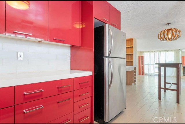 1127 10th Street, Santa Monica CA: https://media.crmls.org/medias/fd16482a-bf08-40a5-8b59-7a732db3e9f9.jpg