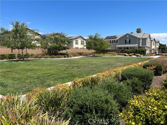 Detail Gallery Image 20 of 22 For 2061 E Sentinel Privado, Ontario,  CA 91764 - 4 Beds | 2/1 Baths
