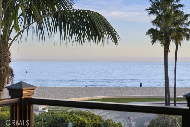 Detail Gallery Image 52 of 56 For 3150 Breakers, Corona Del Mar,  CA 92625 - 4 Beds | 5 Baths