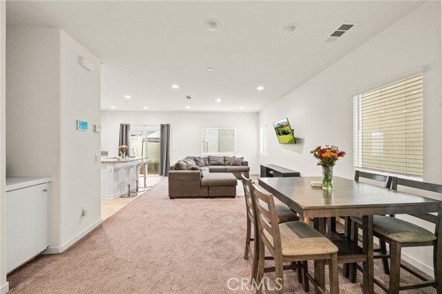 Detail Gallery Image 4 of 63 For 27166 Canyon Rock Ct, Moreno Valley,  CA 92555 - 4 Beds | 2/1 Baths