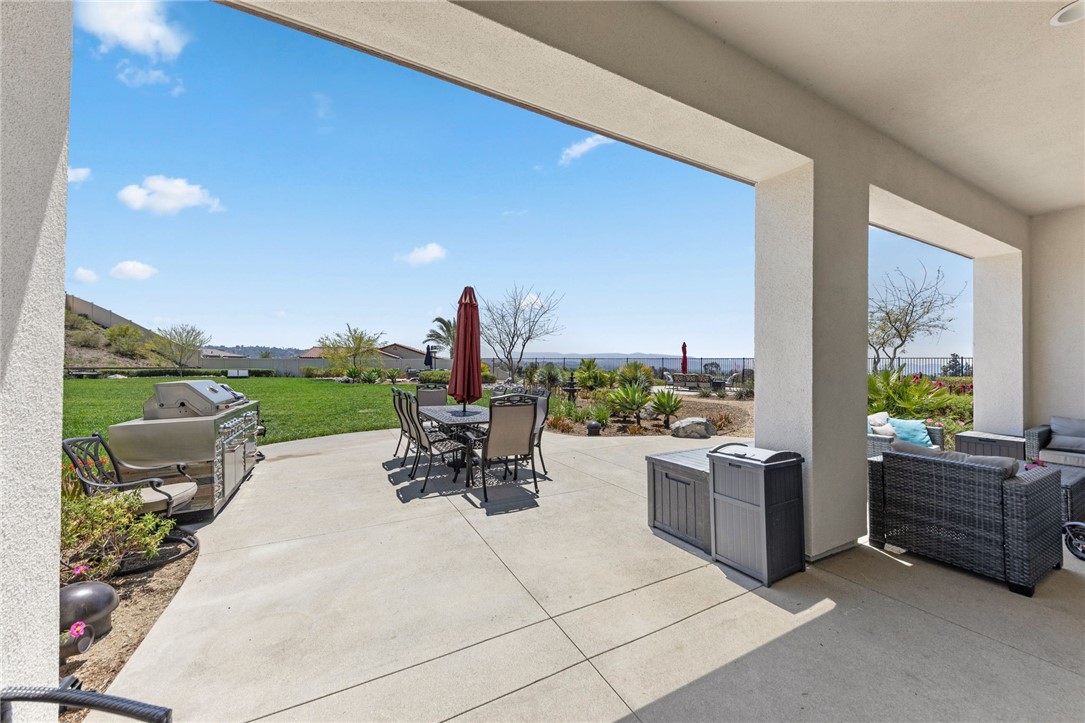 Detail Gallery Image 29 of 39 For 7631 Capstone Ct, Riverside,  CA 92506 - 4 Beds | 3 Baths