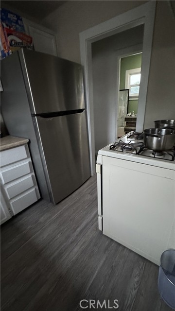 Detail Gallery Image 10 of 12 For 1129 W Rialto Ave, San Bernardino,  CA 92410 - 3 Beds | 2 Baths