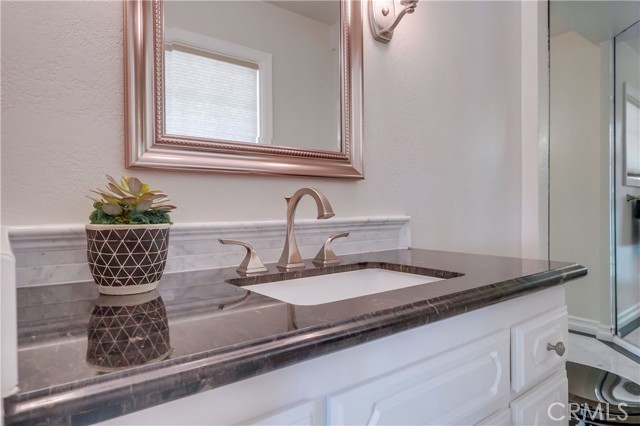 Detail Gallery Image 20 of 66 For 2212 Chandeleur Dr, Rancho Palos Verdes,  CA 90275 - 4 Beds | 4 Baths