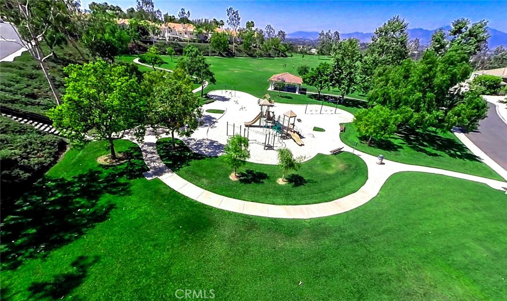 https://media.crmls.org/medias/fd1998d3-d01c-463b-9ea8-27d308e0a821.jpg?preset=X-Large