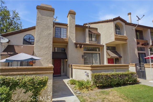 24 Rock Cliff PL