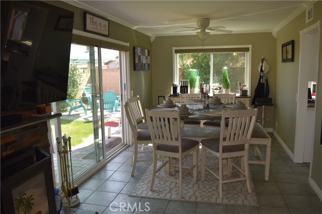 Detail Gallery Image 9 of 29 For 956 E Gladwick St, Carson,  CA 90746 - 4 Beds | 3 Baths