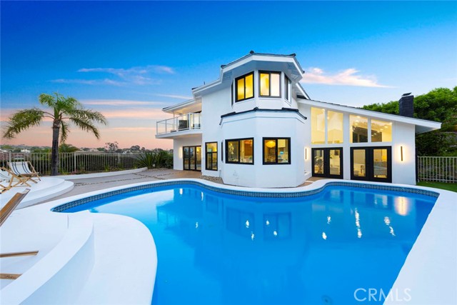 31701 Grand Canyon Drive, Laguna Niguel CA: https://media.crmls.org/medias/fd1a58bf-8dec-4b1d-82d0-f86a52fa9246.jpg