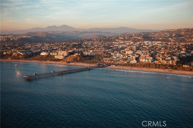 1806 Calle Leticia, San Clemente CA: https://media.crmls.org/medias/fd1a6242-7e83-45d2-8b3f-6b0b57841a55.jpg