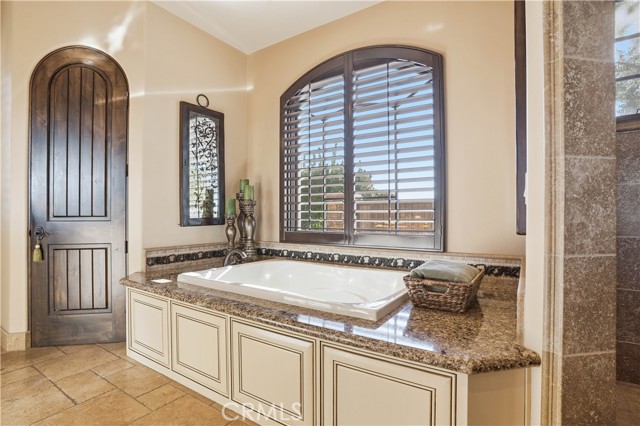 Detail Gallery Image 48 of 75 For 34965 via Del Ponte, Temecula,  CA 92592 - 3 Beds | 3/1 Baths
