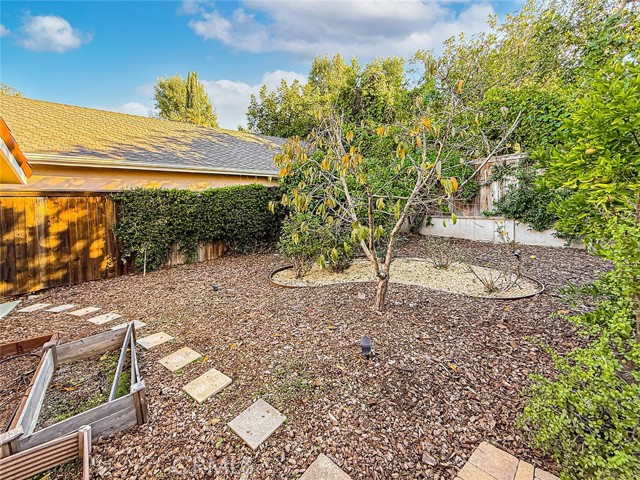 Detail Gallery Image 52 of 60 For 15452 Varden, Sherman Oaks,  CA 91403 - 4 Beds | 4 Baths