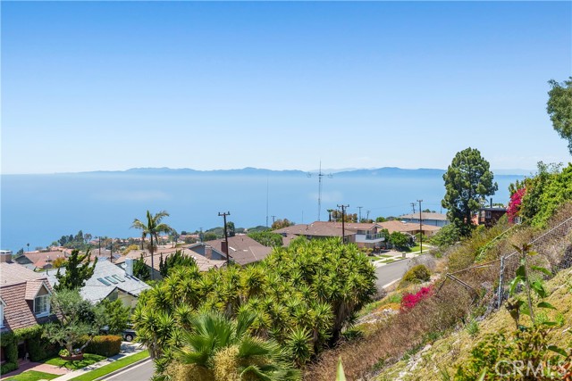 28087 Ella Road, Rancho Palos Verdes, California 90275, 4 Bedrooms Bedrooms, ,Residential,Sold,Ella,SB22139515