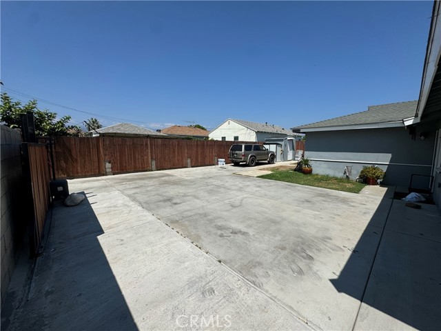 Image 6 of 35 For 4850 Vincent