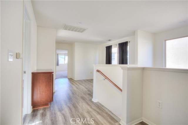 Detail Gallery Image 17 of 42 For 469 Niagara Ct, Corona,  CA 92878 - 4 Beds | 2/1 Baths