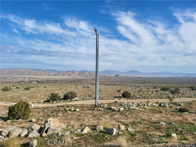 0 Powerline Rd, Lucerne Valley, California 92356, ,Land,For Sale,0 Powerline Rd,CRHD24008514