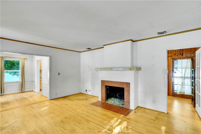 Detail Gallery Image 3 of 32 For 4333 Elmer Ave, North Hollywood,  CA 91602 - 2 Beds | 1 Baths