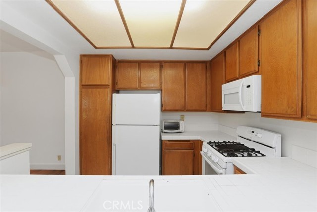 Detail Gallery Image 13 of 35 For 19311 Sunray Lane #419,  Huntington Beach,  CA 92648 - 2 Beds | 2 Baths