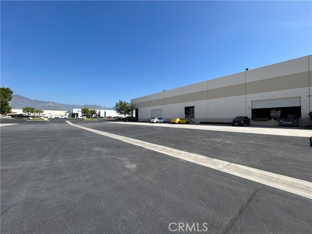 16018 Adelante Street, Irwindale, California 91702, ,Commercial Lease,For Rent,16018 Adelante Street,CRAR25065200