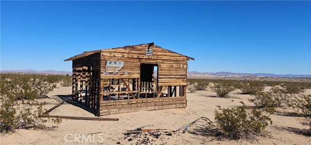 Detail Gallery Image 4 of 5 For 66356 Sonora, Joshua Tree,  CA 92252 - – Beds | – Baths